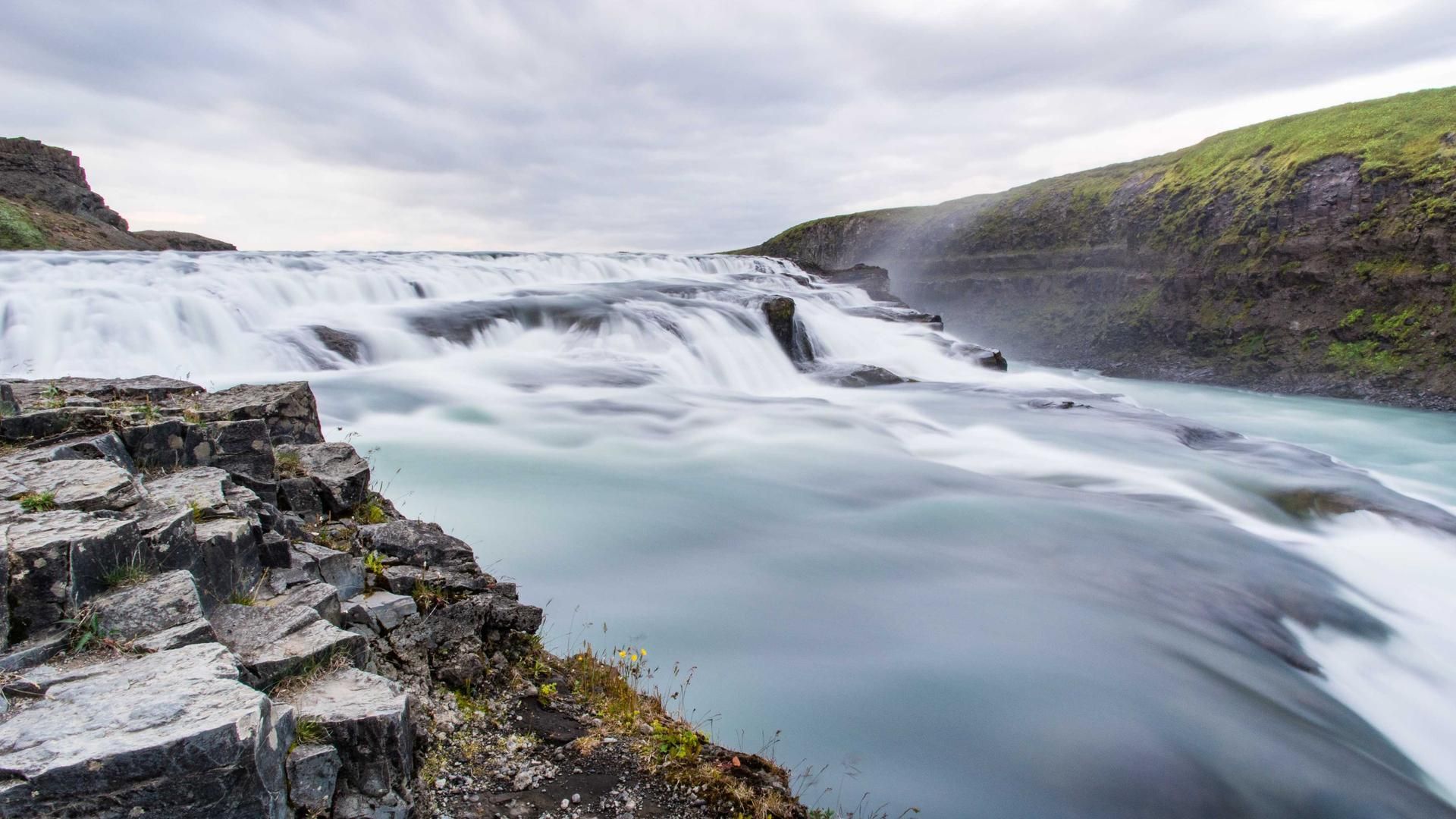 Vwc Mnollb Gnfcvnt Qxxpfjnbr