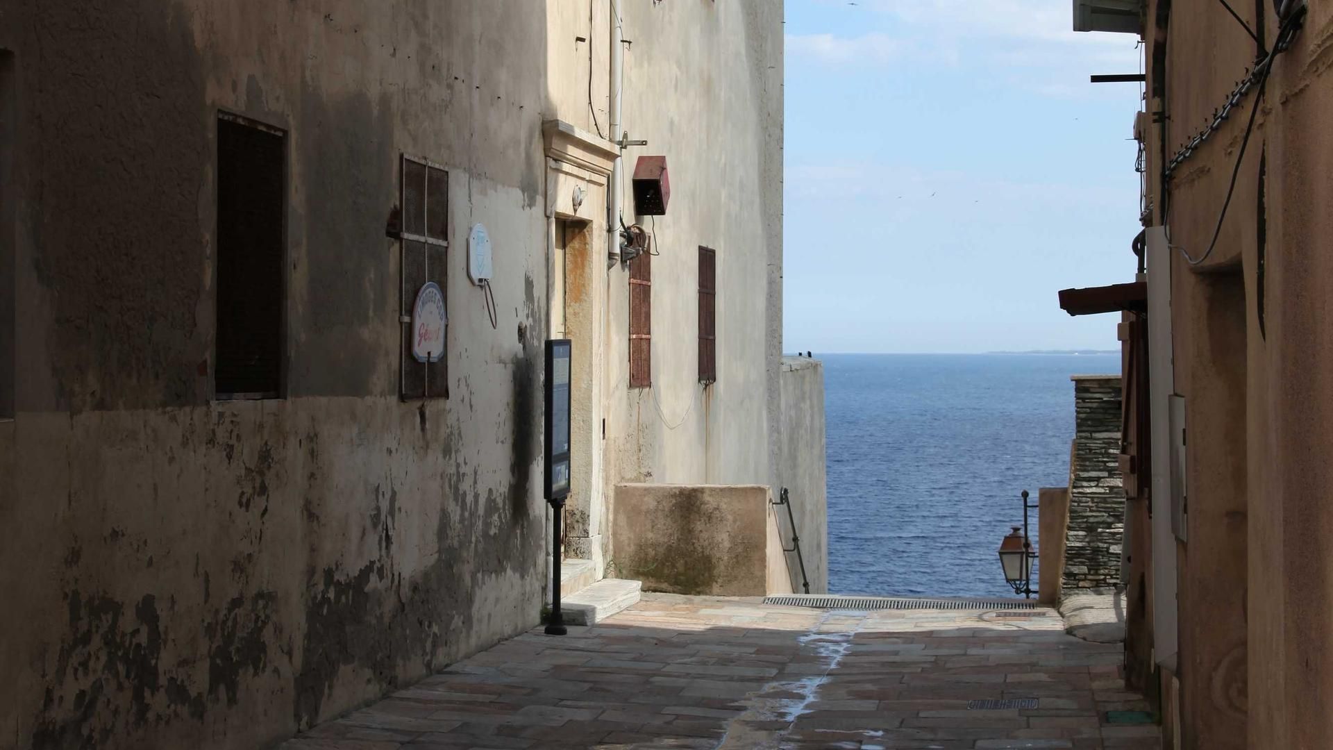 Igivev Bbmrjg Sianhvfxd Biuzmr